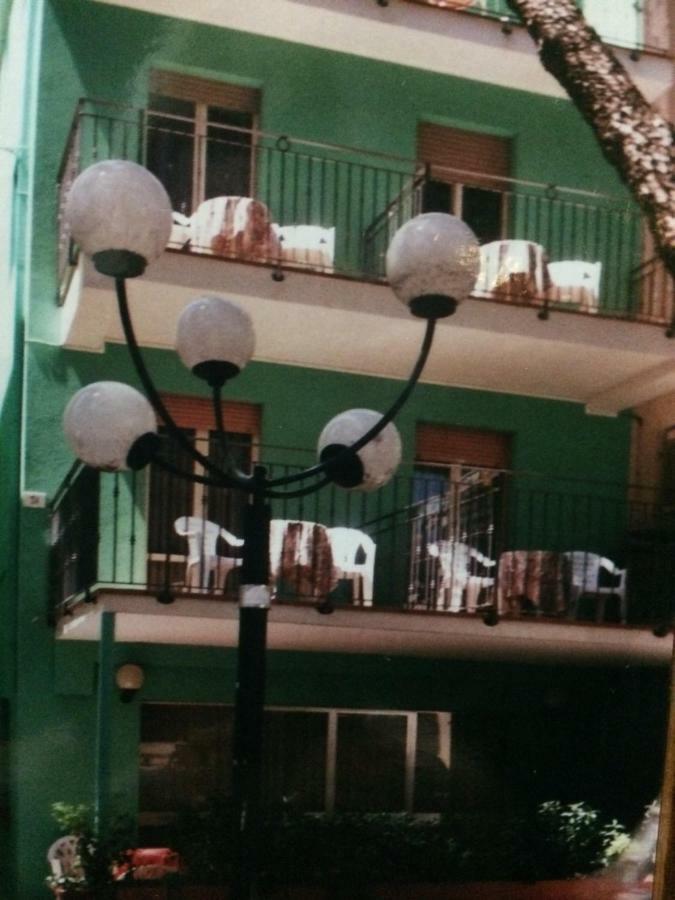 New Prophet Bed and Breakfast Cattolica Exteriör bild