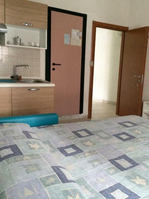 New Prophet Bed and Breakfast Cattolica Exteriör bild