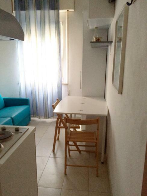 New Prophet Bed and Breakfast Cattolica Exteriör bild
