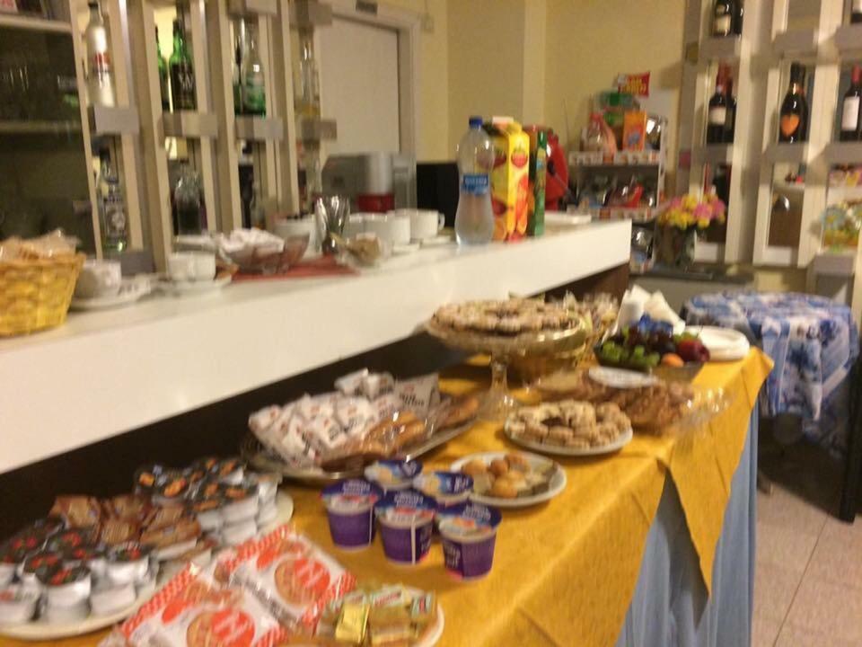 New Prophet Bed and Breakfast Cattolica Exteriör bild